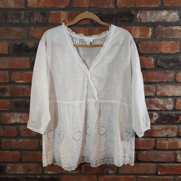 J. Jill White 3/4 Sleeve Ruffled Eyelet Surplice Blouse Cottagecore Women's MP - Picture 2 of 7